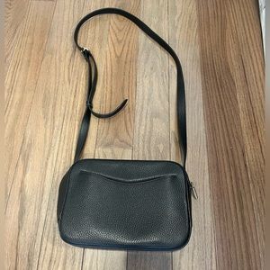 Cuyana 100% leather cross body bag